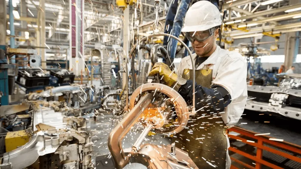 actividad-industrial-argentina-mas-alla-del-dato-general-imagen-1778842824667